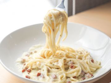 Spaghettis à la carbonara Spaghettis à la carbonara