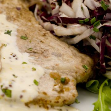 Côtes de porc et moutarde crémeuse Côtes de porc et moutarde crémeuse