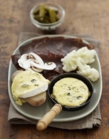 Raclette Bressane au Bresse Bleu Raclette Bressane au Bresse Bleu
