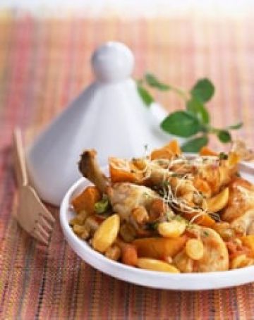 Tajine de poulet aux raisins et patates douces Tajine de poulet aux raisins et patates douces