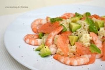 Risotto au saumon fumé, crevettes et avocat, feta et citron vert Risotto au saumon fumé, crevettes et avocat, feta et citron vert
