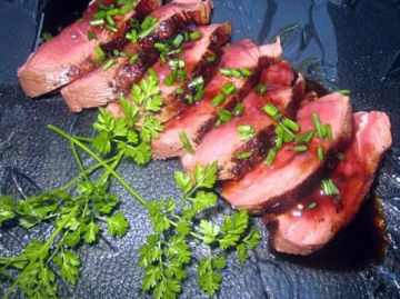 Magret de canard et sa sauce miel-orange Magret de canard et sa sauce miel-orange