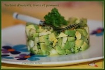 Tartare d'avocats, kiwis et pommes Tartare d'avocats, kiwis et pommes