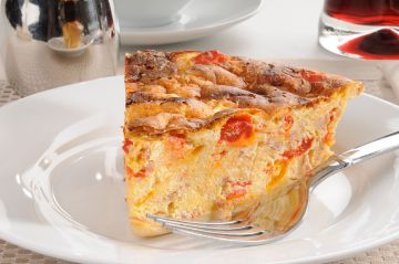 Quiche sans pâte aux crevettes et poivrons deux couleurs Quiche sans pâte aux crevettes et poivrons deux couleurs