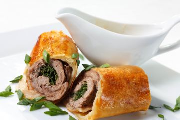 Roulé de veau aux herbes en croûte Roulé de veau aux herbes en croûte