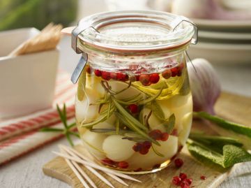 Pickles de gousses d’ail Pickles de gousses d’ail