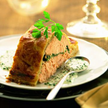 Le saumon en croûte feuilletée Le saumon en croûte feuilletée