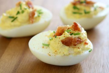 Oeufs mimosa au bacon Oeufs mimosa au bacon
