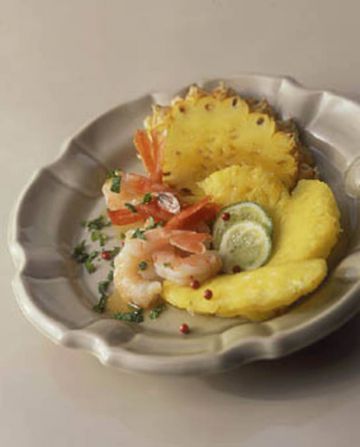 Salade de crevettes, ananas au citron vert Salade de crevettes, ananas au citron vert