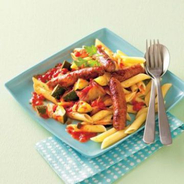 Penne aux légumes d'été et chipolatas Penne aux légumes d'été et chipolatas