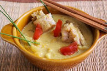 Curry de poisson aux pêches jaunes Curry de poisson aux pêches jaunes