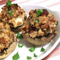 Champignons farcis au bleu et au bacon Champignons farcis au bleu et au bacon