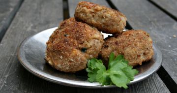 Boulettes de pois chiches, amandes et épinards Boulettes de pois chiches, amandes et épinards