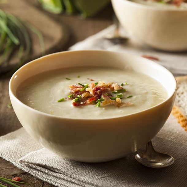 Soupe à l'oignon et crème de maroilles Soupe à l'oignon et crème de maroilles