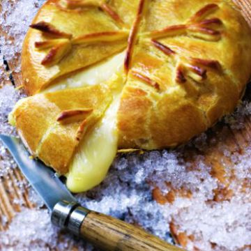 Reblochon en croûte Reblochon en croûte