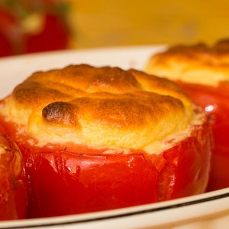 Tomates soufflées à la coque