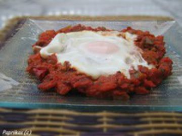 Fricassée de poivron-tomate à l'oeuf Fricassée de poivron-tomate à l'oeuf