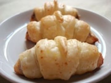 Petits croissants aux anchois Petits croissants aux anchois
