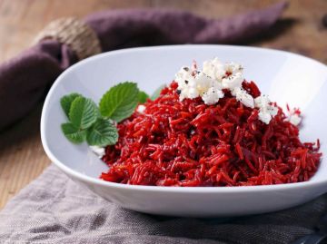 Risotto rose de betterave et feta Risotto rose de betterave et feta
