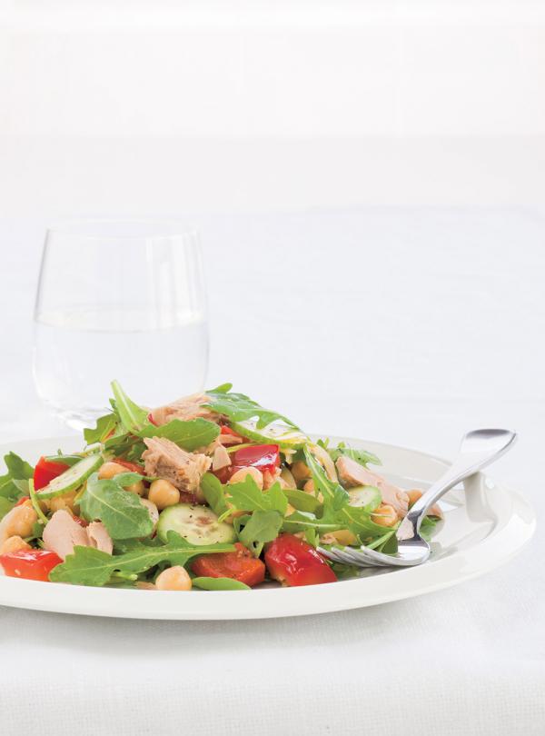 Salade repas aux pois chiches et au thon | Ricardo Salade repas aux pois chiches et au thon | Ricardo