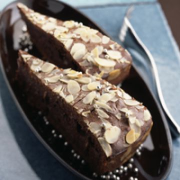 Gâteau fondant au chocolat et aux amandes, facile et pas cher Gâteau fondant au chocolat et aux amandes, facile et pas cher