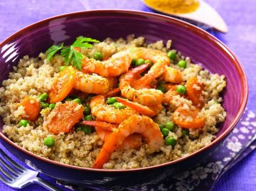 Quinoa à la noix de coco et crevettes au curry Quinoa à la noix de coco et crevettes au curry