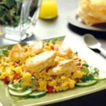 Sauté de poulet aux tomates et au riz Sauté de poulet aux tomates et au riz