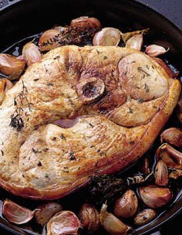 Rouelle de porc aux gousses d'ail Rouelle de porc aux gousses d'ail