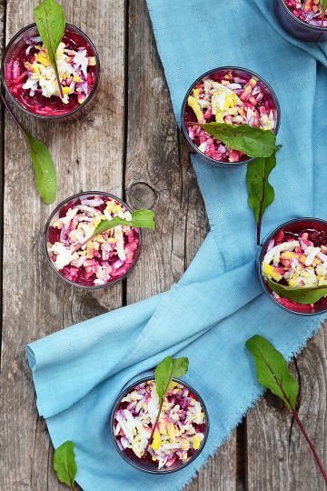 Verrines de betteraves et fromage aux noix Verrines de betteraves et fromage aux noix
