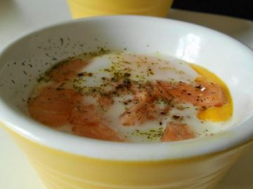 Oeufs cocotte au saumon fumé Oeufs cocotte au saumon fumé