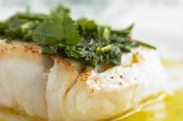 Cabillaud poêlé et sa vinaigrette aux herbes Cabillaud poêlé et sa vinaigrette aux herbes