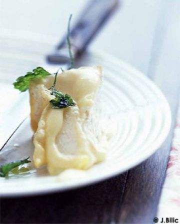 Camembert poêlé au persil frit Camembert poêlé au persil frit