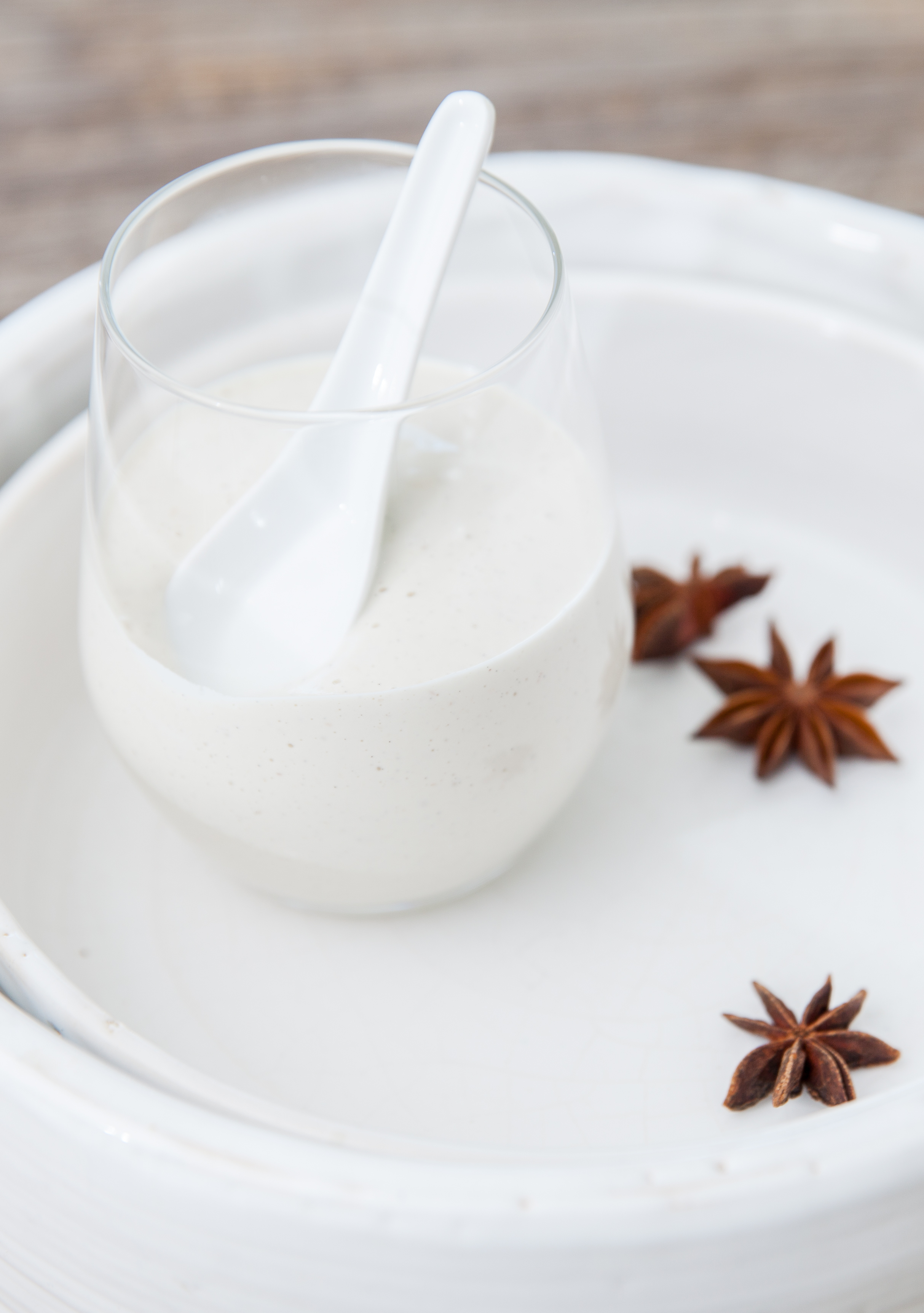 Crème de cajou aux pêches et badiane Crème de cajou aux pêches et badiane