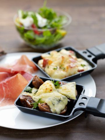 Caquelons gourmands aux figues et jambon cru Caquelons gourmands aux figues et jambon cru