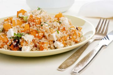 Salade de quinoa au bacon, chèvre et potimarron d’hiver Salade de quinoa au bacon, chèvre et potimarron d’hiver