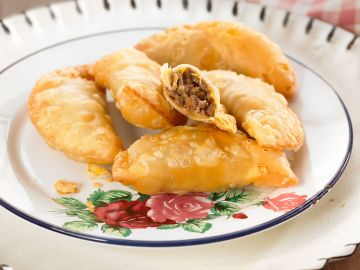Chausson à la viande hachée Chausson à la viande hachée