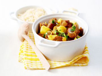 Sauté de veau aux raisins et pignons Sauté de veau aux raisins et pignons