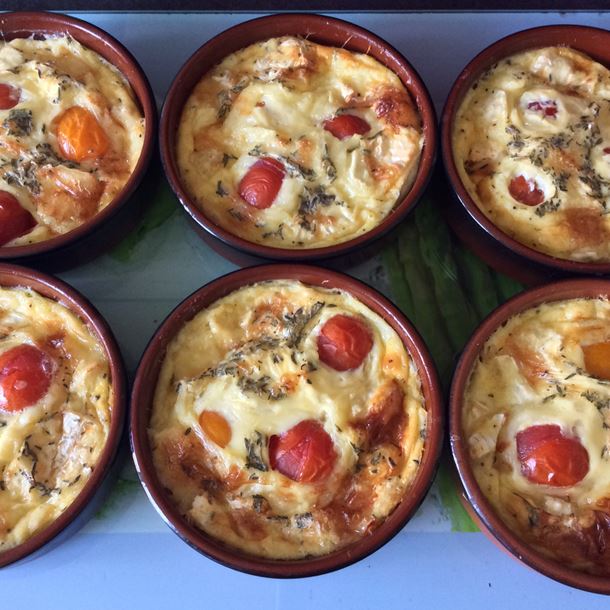 Clafoutis au camembert et tomates cerises Clafoutis au camembert et tomates cerises