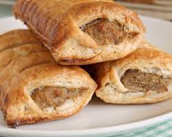 Feuilletés ou Friands à la viande Feuilletés ou Friands à la viande
