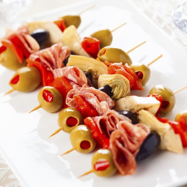 Amuses-bouche en mini brochettes Amuses-bouche en mini brochettes