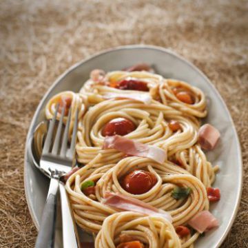 Spaghettis du soleil aux tomates Spaghettis du soleil aux tomates