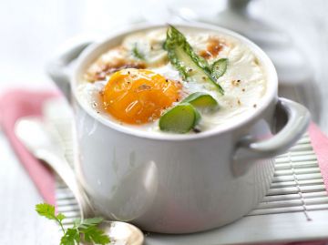 Œufs-cocotte aux asperges Œufs-cocotte aux asperges