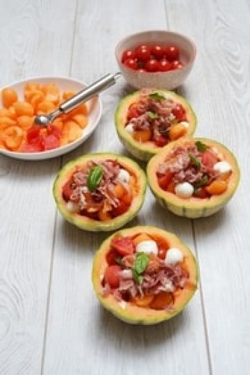 Salade de melon, pastèque et jambon de pays Salade de melon, pastèque et jambon de pays