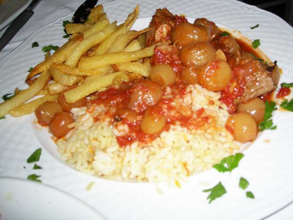 Vodino stifado-ragoût de veau stifado (Crète) Vodino stifado-ragoût de veau stifado (Crète)