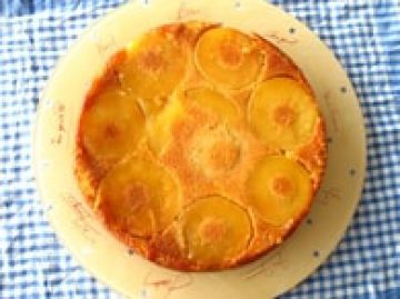 Gâteau aux pommes, vanille et rhum