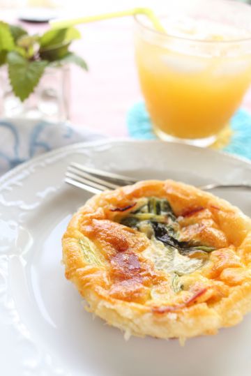 Mini quiches sans pâte aux courgettes et curry faciles Mini quiches sans pâte aux courgettes et curry faciles