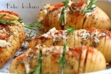 Hasselback Potatoes de Provence