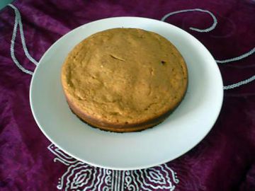 Gâteau au miel et aux mirabelles