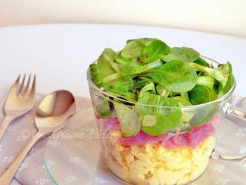 Brouillade d'oeufs au jambon cru et mâche nantaise Brouillade d'oeufs au jambon cru et mâche nantaise