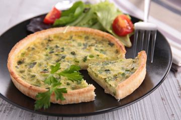 Quiche aux poireaux, mozzarella et épices Quiche aux poireaux, mozzarella et épices